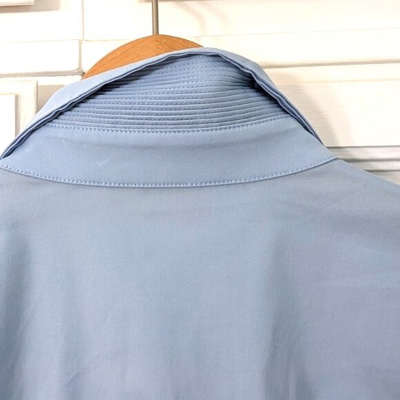 Carlisle Pintuck Detail Button Front Stretch Comfort Blouse Blue Size 4 - Picture 6 of 8
